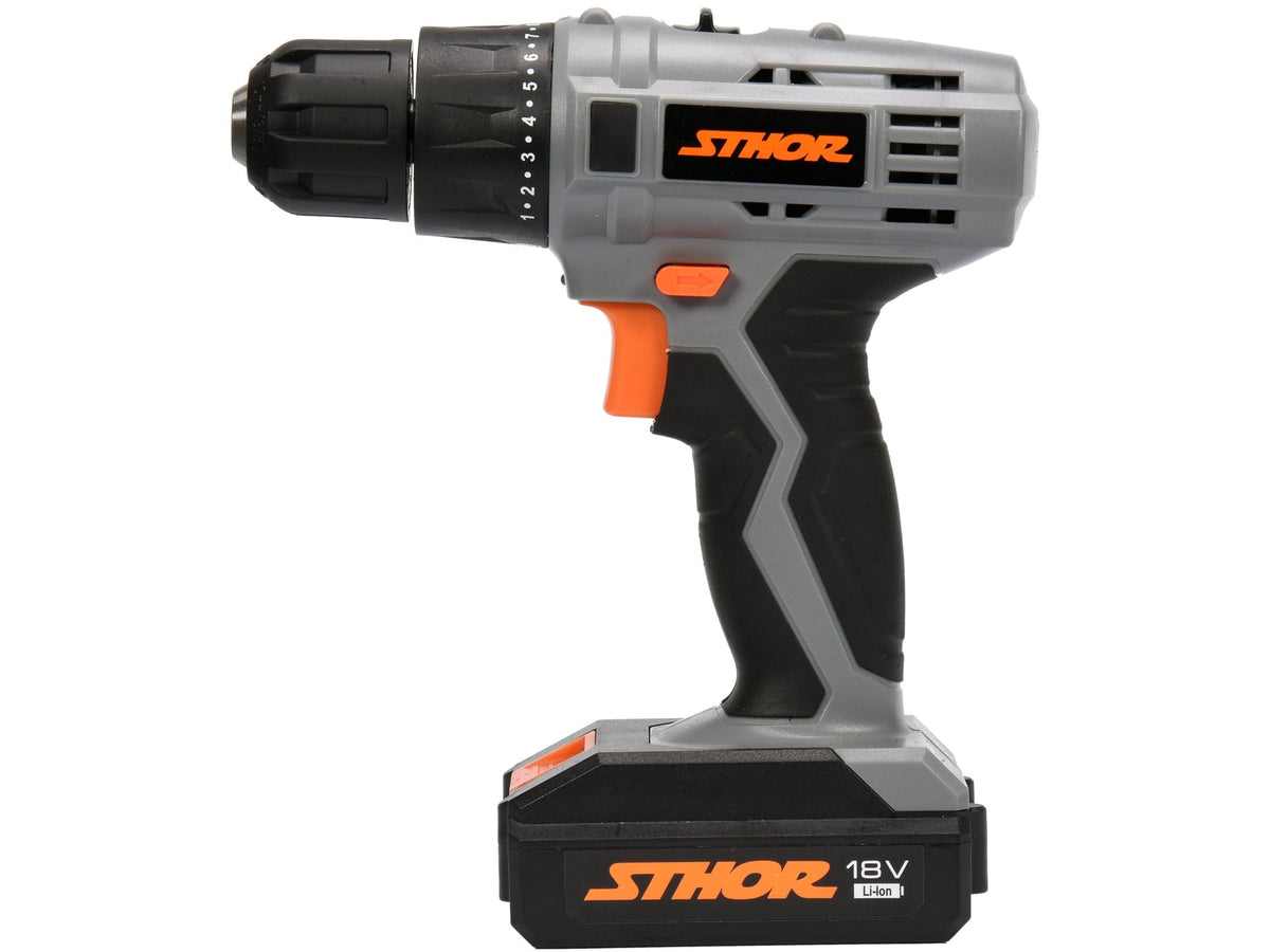 SCHROEVENDRAAIER 18V + 2 X BATTERIJ; 3-5 UUR OPLADER; BATTERIJCAPACITEIT 1,3 Ah X 2 STUKS