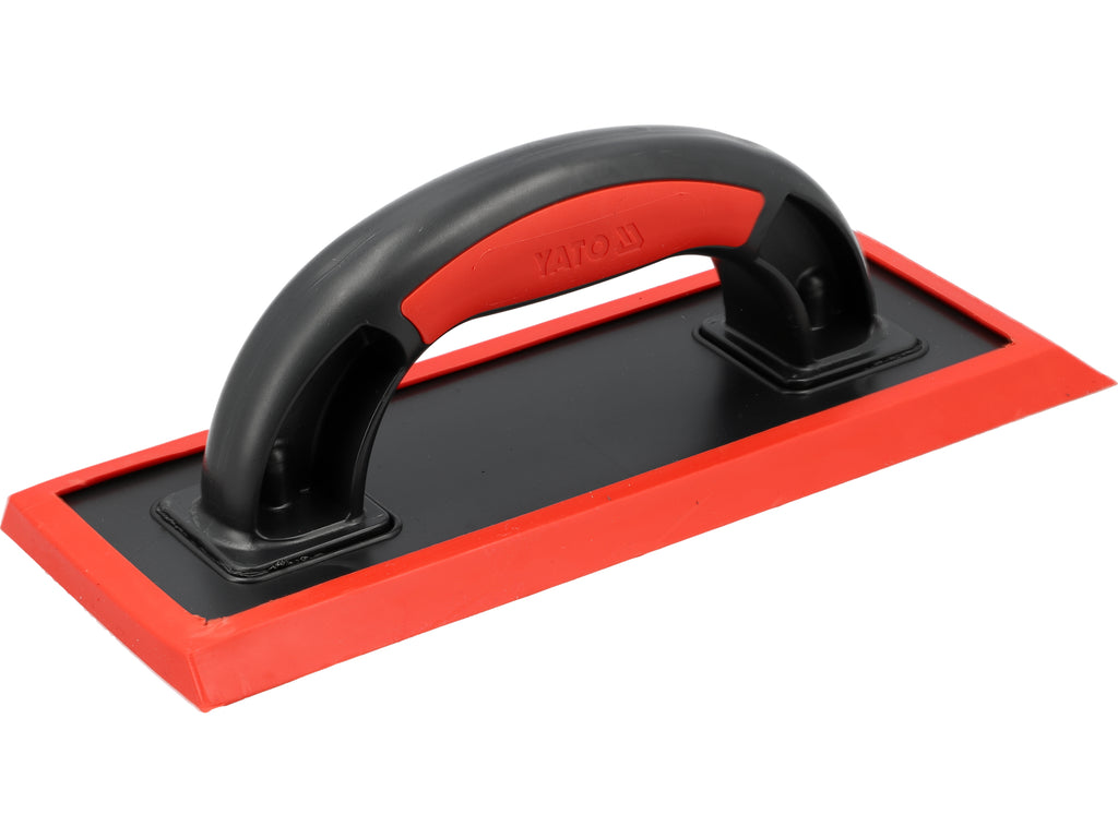 <div>TEGELEN EMMER 22L SET MET 7 DELEN GEREEDSCHAP</div>