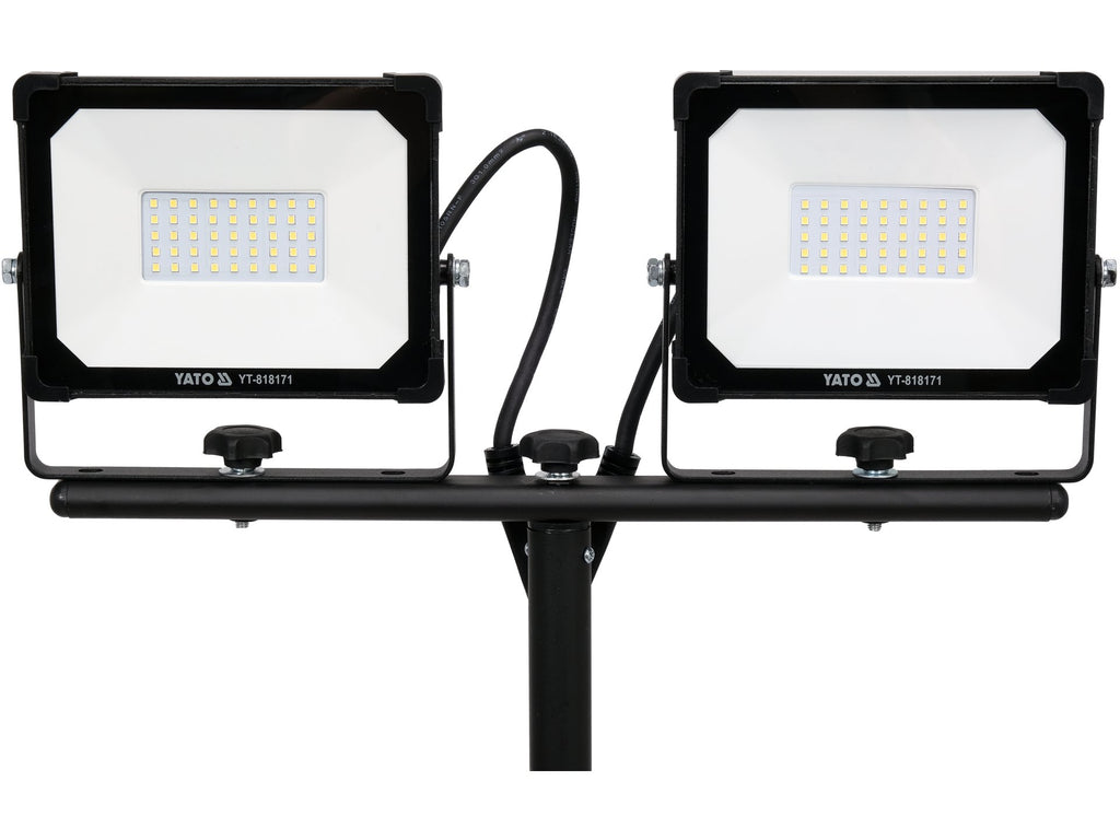 Smd Led-Reflector Met Standaard 2*30W 5700LM