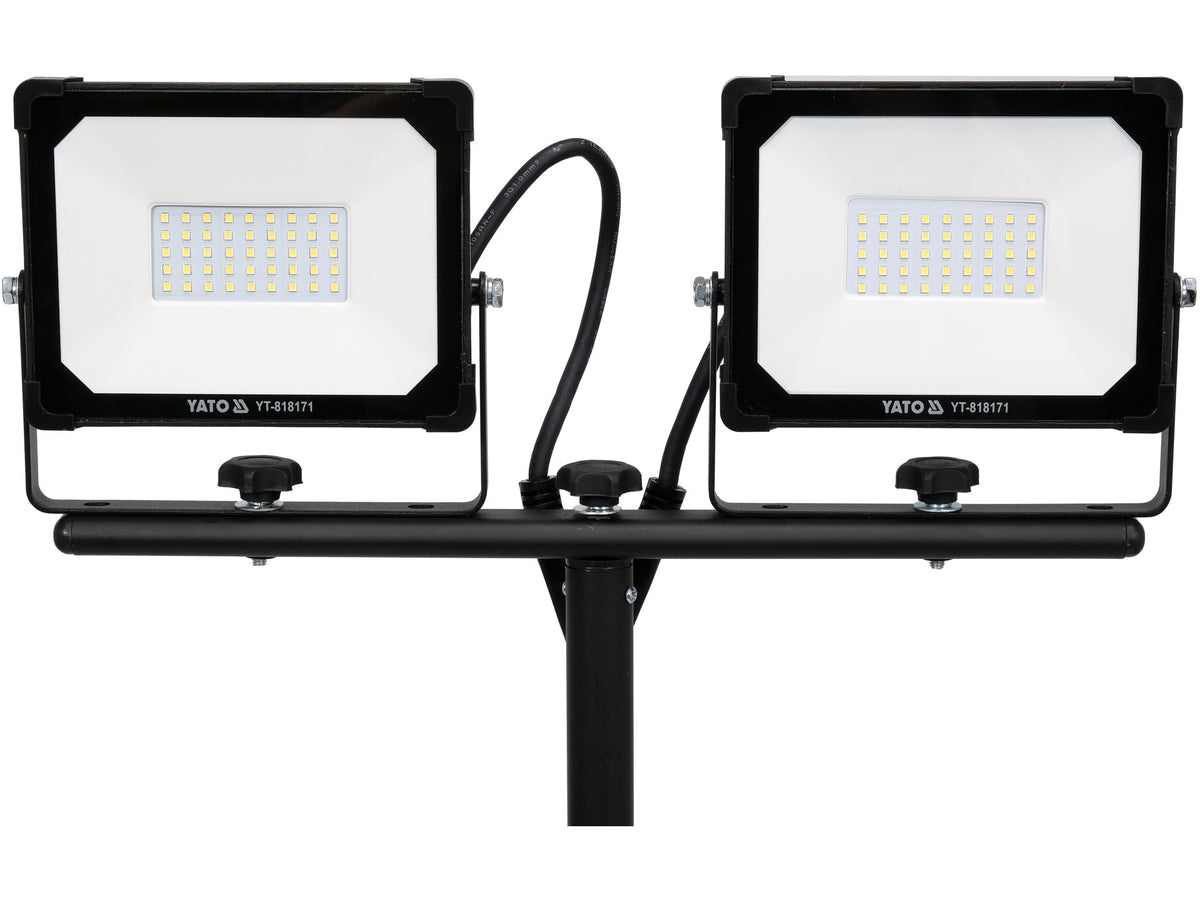 Smd Led-Reflector Met Standaard 2*30W 5700LM