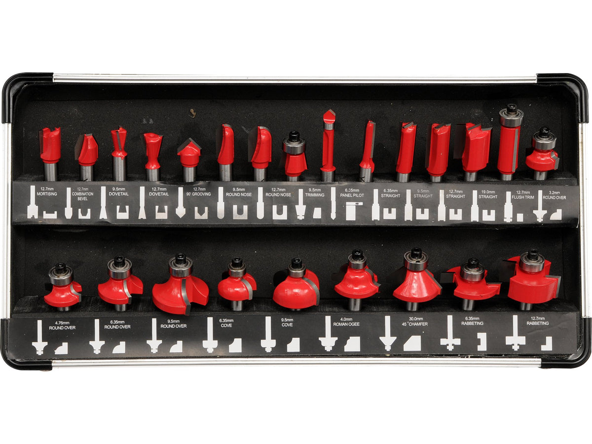 Houtsnijders, Set Van 24 Stuks.