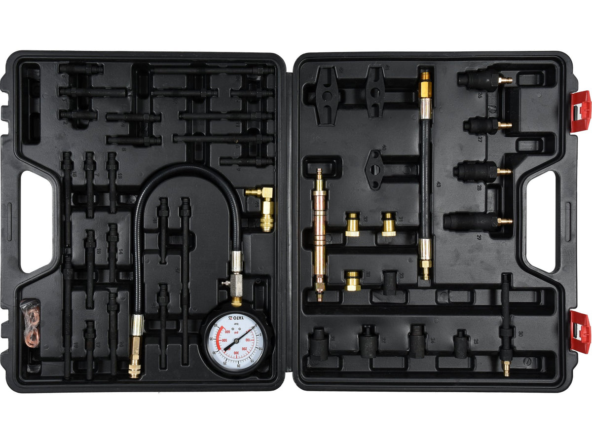 Compressiedrukmeter In Diesel- En Benzinemotoren. 50 Items.